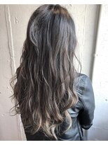 エイト 福岡天神店(EIGHT fukuoka)&nbsp;【EIGHT福岡】nabe_外国人風バレイヤージュモノトーンアッシュ★