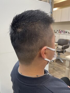 アルターリール(aL ter Rire) フェードカット/中村郁未