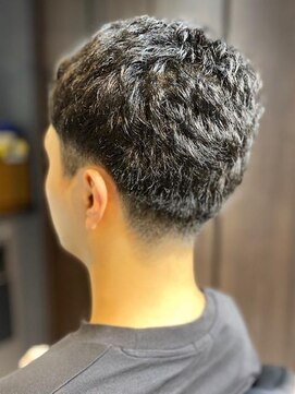 バーバーバー 四谷(BARBER-BAR) 大人のツーブロックスタイル