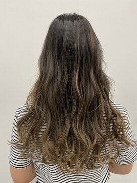 シエスタ バイ アンブルリュクス(siesta by amble luxe) くすみベージュ