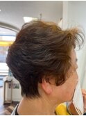 [ヘアークラフトサン] 大人女性におすすめ◎ふんわり流すショ-ト