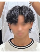 レイズ 名古屋(RAYS) 波巻きスパイラルセンターパートウルフマッシュパーマ