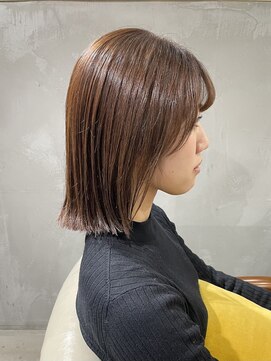 アンビエンテ(ambiente) 外ハネボブ イルミナカラー 【坂根】