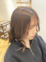 ノエル(noele) 《顔まわりカット》２wayシースルーバング×くすみベージュ