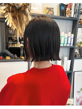 シエン(CIEN)の写真/しっかり根元から染めて綺麗な美髪に仕上げます！艶のある上品な仕上がりで若々しい印象に◇