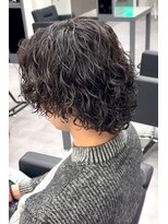 ノイセル 心斎橋(Noisyle)&nbsp;サーフカール×センターパート×海外ヘア×黒髪