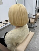 ニュート(Neut )&nbsp;ホワイトブロンドミニボブ/ケアブリーチ抜きっぱなし/ハイトーン