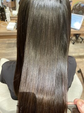 ユーリカ リチェルコ 四天王寺前夕陽ケ丘店 酸性ストレート/縮毛矯正