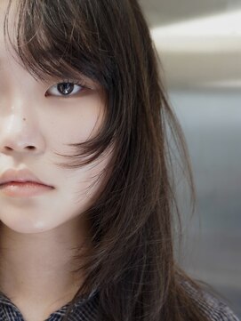 コードプラスリム(CODE+LIM) 顔まわり/前髪/カット