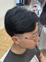 クオリス 上板橋店(QUALIS) 社会人メンズ毛流れセンターパート◎ツーブロック