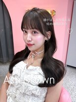 ボタン シブヤ(VOTAN SHIBUYA)&nbsp;アッシュブラウン/韓国ヘア/渋谷/レイヤー/顔まわり