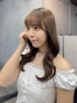 アイユー(ii+U) 韓国風　ベージュカラー　艶髪