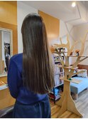 しっとりツヤツヤストレート