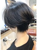くびれショート