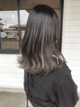 ノイズ(Noi'z) <ノイズ>ブルーブラックとシルバーグレー