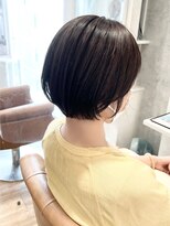 マカナ(makana)&nbsp;小顔シンプルショートボブ