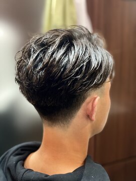 ヒロギンザ 浜松町店(HIRO GINZA) ツーブロックフェードスタイル