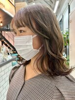 ゲーム 原宿店(GAME)&nbsp;ダブルカラーブロンドベージュカラーケアブリーチハイトーン韓国