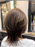 セミロングウルフカット（30代）