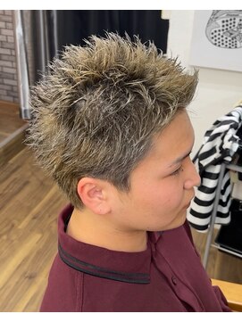 ライズヘアーバズ(RAIZE HAIR BUZZ) スパイキーショート