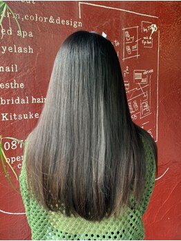 美粧院の写真/広がりやクセを抑えてくれるのに真っ直ぐ過ぎない◎毛先まで自然なストレートヘアに♪部分ストレートも◎