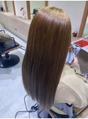 艶髪ストレートロングヘア