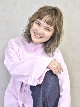 コイ(coii) 柔らかシアーベージュのオン眉ミディ