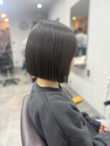 フュー 新小岩(few.)&nbsp;切りっぱなしボブ×オリーブベージュ