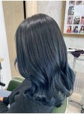 ブルーブラック