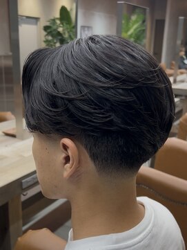 スキルメイト 天神(SKILL MATE) 【SKILL】センターパート/テーパーフェード