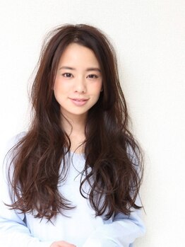 マーズ エナックヘアー(Mars enak hair)の写真/【清荒神駅】朝のセットが楽になる♪骨格に合わせた似合わせパーマで、毎日がもっと楽しくなるスタイルへ