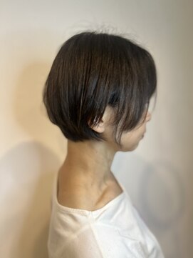 アトリエファゴ ハナミズキ店 【Yuine】乾かすだけ！内巻きショートスタイル