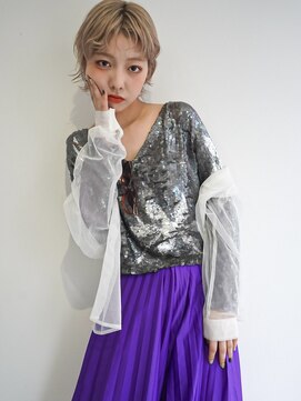 コモレビ(komorebi) 【山本智文】ブロンドショートカット