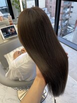 ロンドルーチェ 心斎橋(Lond luce)&nbsp;ダークアッシュ/ミディアムレイヤーカット［髪質改善/縮毛矯正］