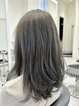 トップスタイル シズオカ(TopStyle SHIZUOKA) グレージュカラー