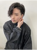 大人色気髪ミディアムツイストスパイラルウルフ