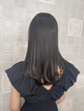 トリエラ 池袋(TRIELA) サラサラストレートxグレーベージュ