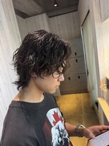 アクシー ヘアーアンドメイク(AXY HAIR&MAKE)&nbsp;波巻きパーマメンズツイストスパイラルパーマツーブロック新宿