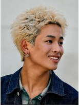 レタッチ バイ フィフス 天神大名(RETOUCH by fifth)&nbsp;スパイキーショートパーマビジネスヘアメンズパーマ刈り上げ
