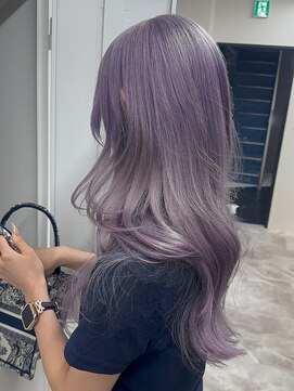 エトワール(ETOILE) ラベンダーカラー/レイヤーカット/ブリーチ/ハイトーン