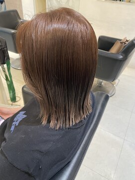 グランアディクト(Gran addict) 切りっぱなし×ベージュカラー