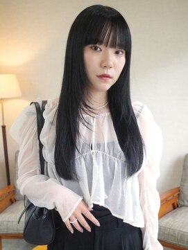 トナリ(tonari) ストレート ロングレイヤー ブルーブラック【鹿児島中央駅】