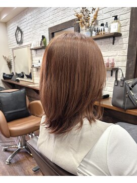 ゴエン(goen hair lounge) 外はねミディアムレイヤー