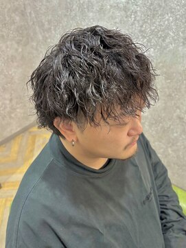 ラビマーニ 吹田店(Labimani) 【Labimani】縦落ちツイストスパイラルパーマ