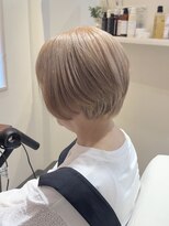 エア(Heir)&nbsp;ヘナ履歴でも綺麗になる/分け目が目立たない若見え大人ショート