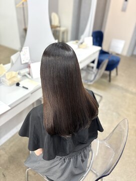 リラクオーレ 三宮 元町(LIRA CUORE) 湿気に負けない!ツヤツヤ髪質改善縮毛矯正