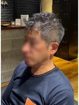 アラタナ 東比恵店(ARATANA) メンズ白髪ボカシ