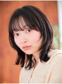 ニュアンスウルフ黒髪ミディアムダークアッシュこなれ感