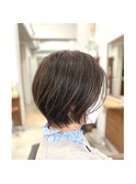 大人女性に似合う♪上品な丸みショートボブ