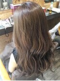 イルミナカラーで透明感のあるブラウンに【ユートピア渡邉】